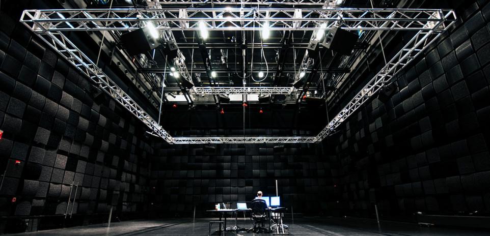 Hans-Tutschku_Natt-Phenjati1140_0