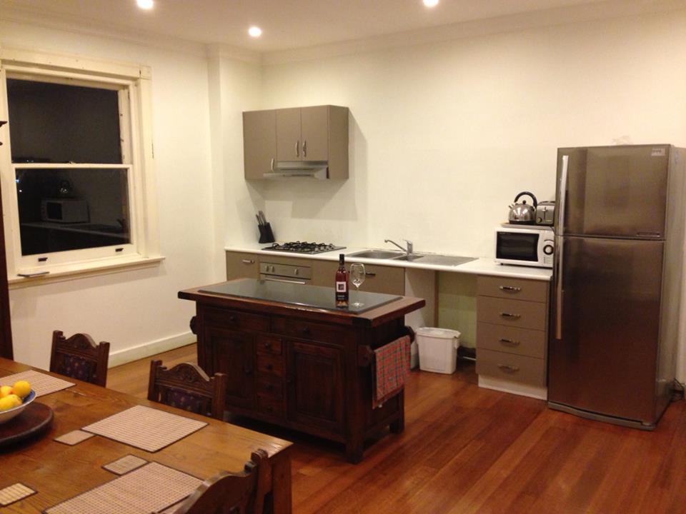 1098516_10151759297302147_774760041_n