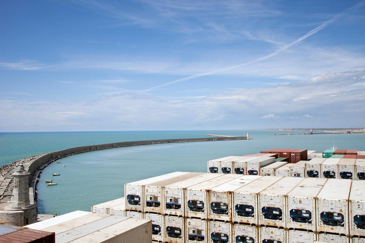 a3848b_8a90fab86d8f46f7a447d3accf921fe3.jpg_srz_p_1193_796_75_22_0.50_1.20_0