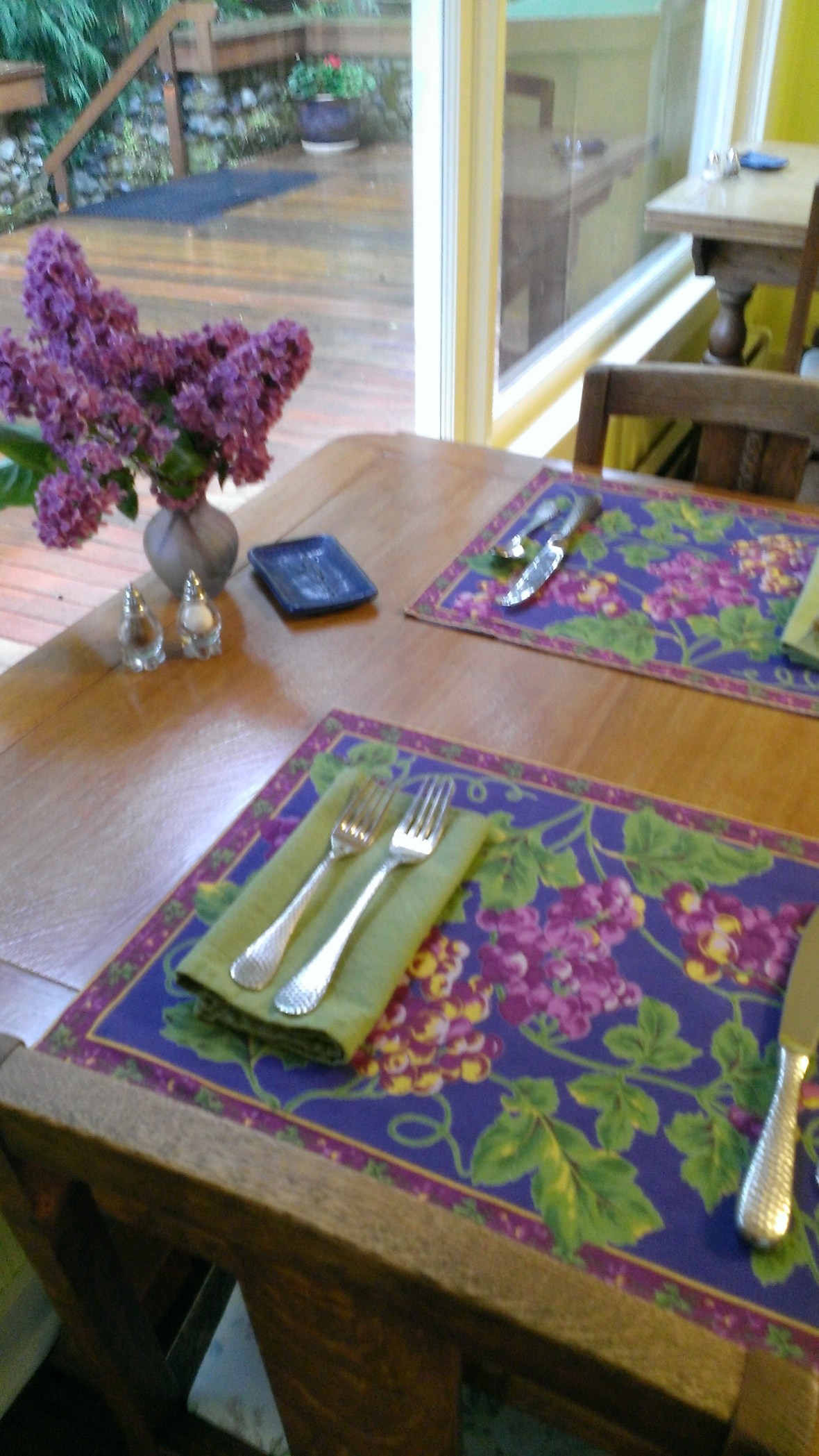 Breakfast Room Table 20140523